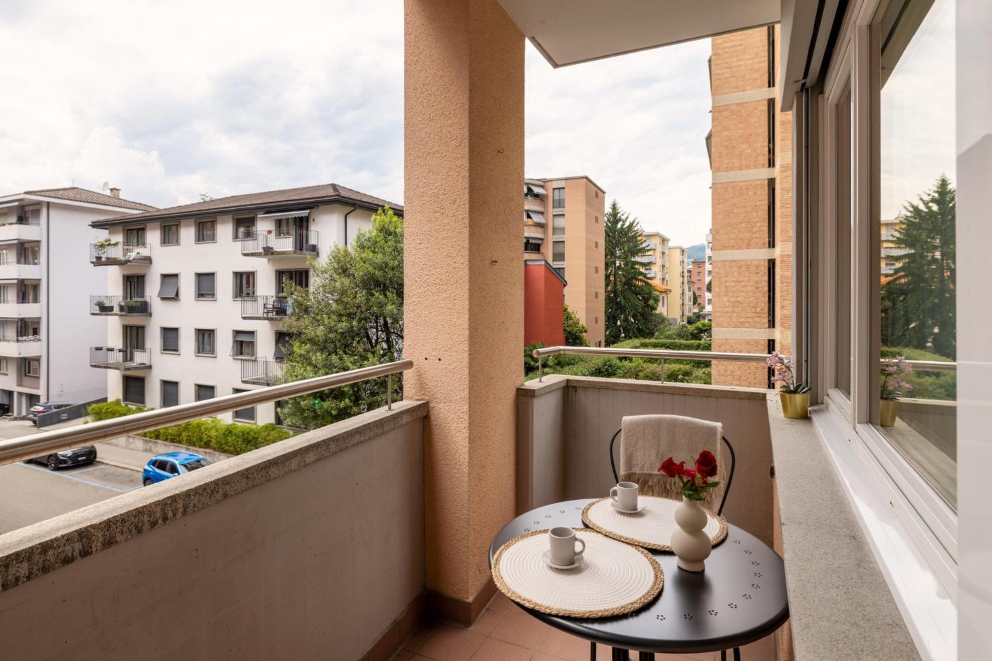 Lake Modern Suites - Free Parking Lugano Exterior foto